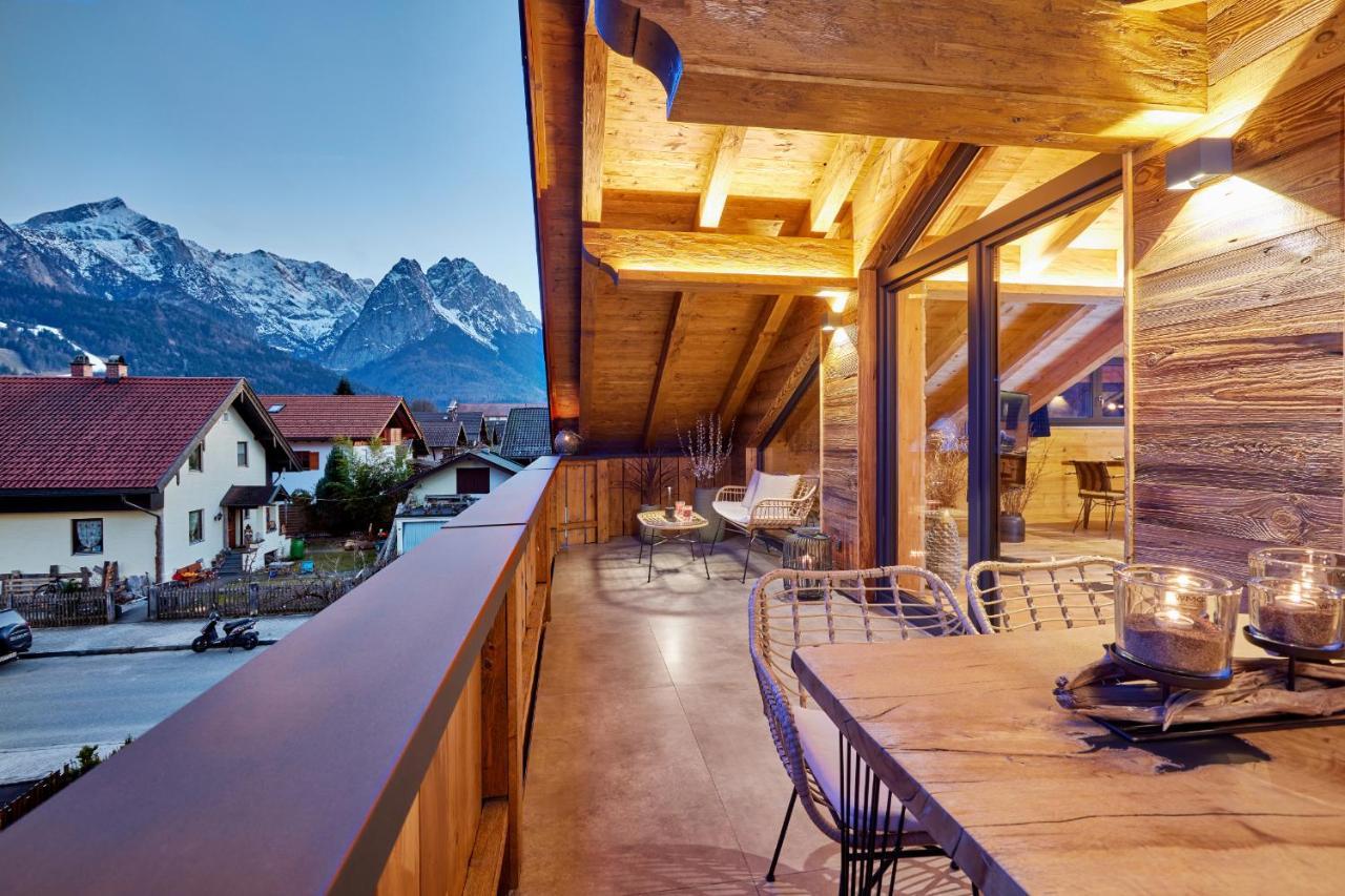 Chalet Alpi Lägenhet Garmisch-Partenkirchen Exteriör bild